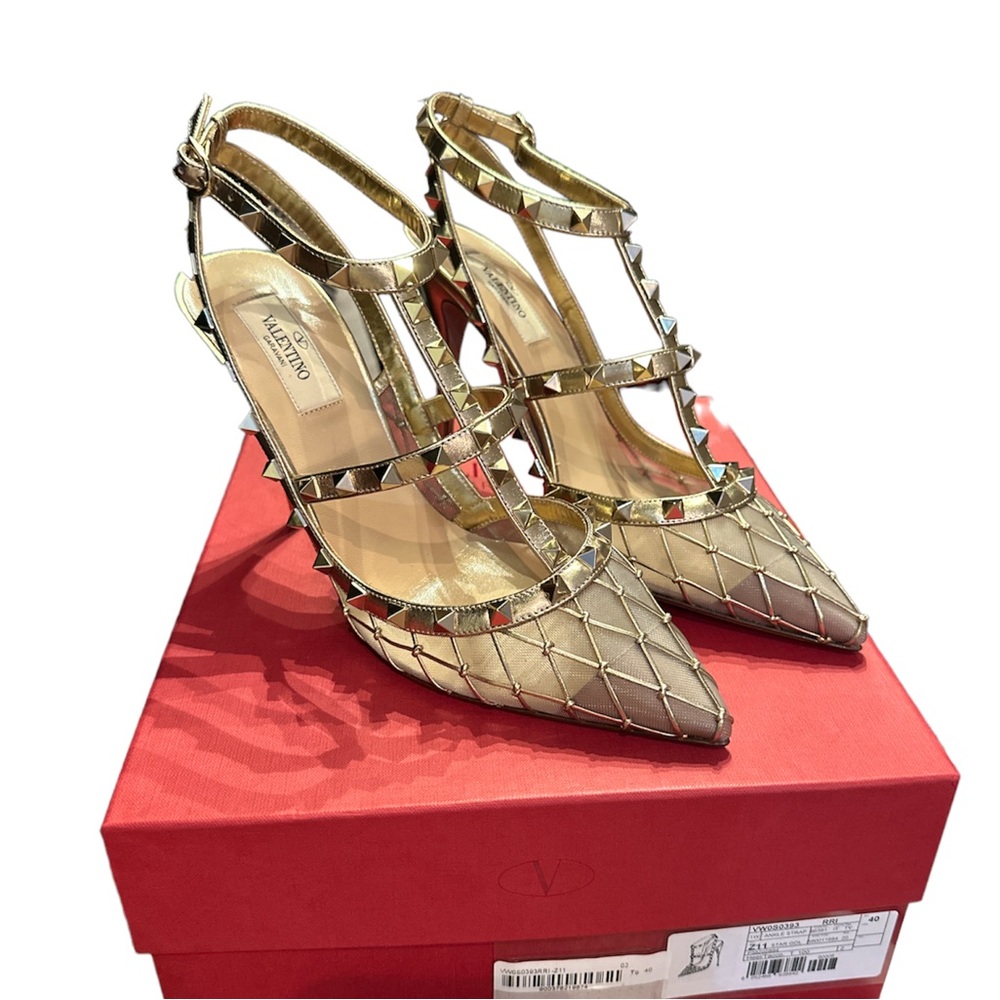 ✨BNIB✨ VALENTINO GARAVANI rockstud gold Diamond star pattern heels size 40